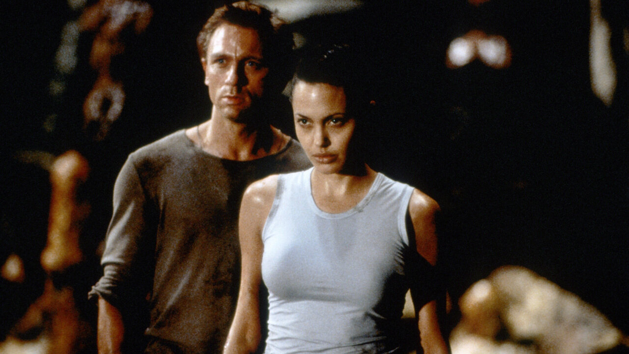 LARA CROFT : TOMB RAIDER